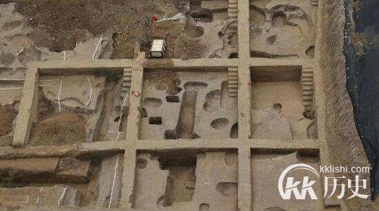 郑州商代古墓群 发现少量的兽骨和骨器（组图）