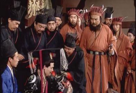 曹丕受禅登基后,为何汉朝老臣们不转投刘备的蜀汉