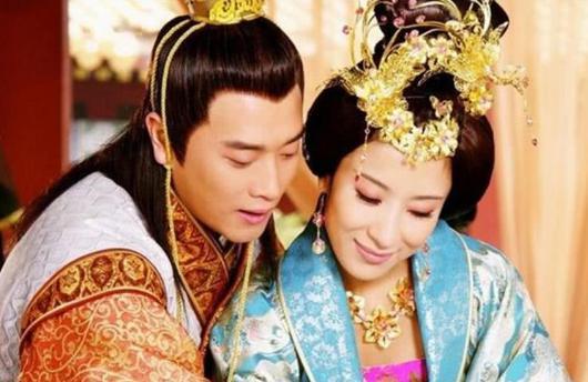 历史上最传奇的两位奴婢，其中一位服侍了四位皇帝