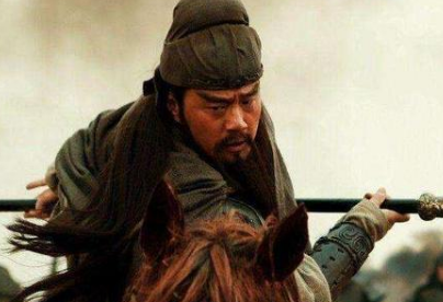 汉末武将华雄是什么结局
