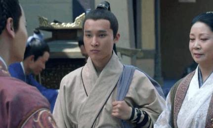 《琅琊榜》夏江权倾朝野而低调内敛，他的真实身份惊人