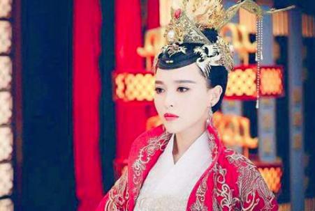 她15岁从丫鬟逆袭成皇后,掌权25年