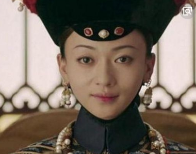 乾隆一生最爱的三个女人,除了富察皇后和令妃还有谁