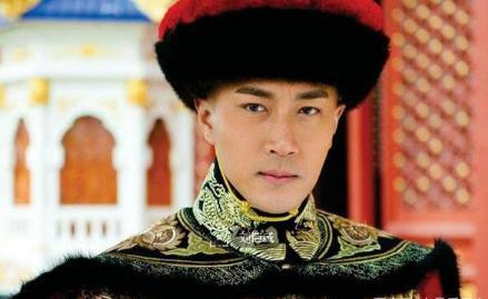 八旗制度的权力有多大 其中谁的权力更大一些呢