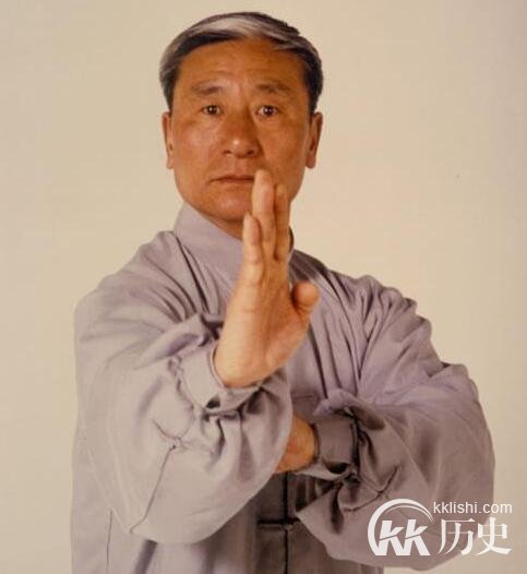 李小龙偶像蔡龙云逝世 武术冠军毛娅绮发微博表吊念