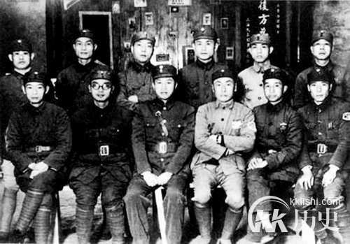 抗日战争 新四军全歼两千伪军收复宝应城
