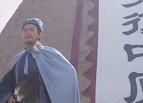 历史上的诸葛亮到底是什么样的 诸葛亮是忠于汉室还是忠于刘备