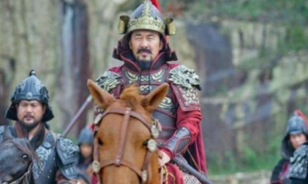 赵匡胤虽贵为一国之君,为何却说他侠肝义胆充满侠义