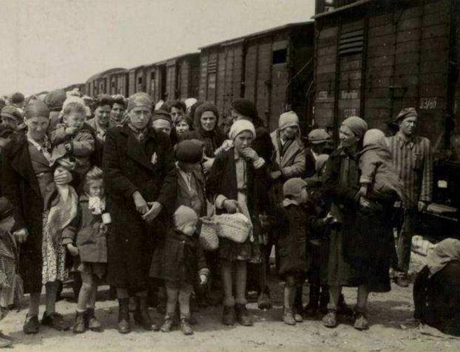 首位以色列女性总理果尔达·梅厄 她也是世界上第三位女性总理