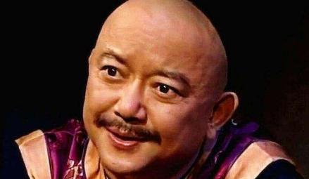 和珅究竟多有钱 换做现在是多少钱呢