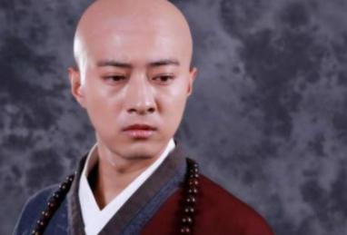 死后尸体被倒挂头骨被做成酒器,宋理宗一生经历了什么