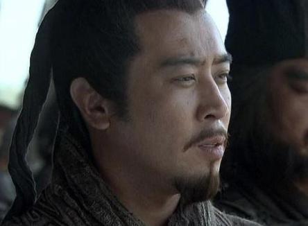 吕布败兵投靠刘备,他竟将徐州拱手相让