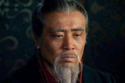 他和吕布一样都是三姓家奴 但却可以看到蜀汉衰亡史从他的变化开始的
