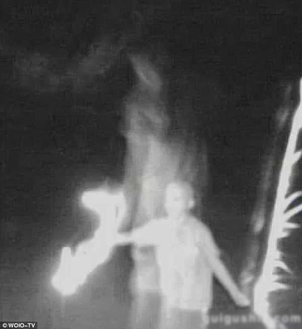 美国白血病女童拍照惊现圣母显灵