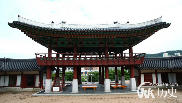 什么是西域都护府 西域都护府和安西都护府有何区别