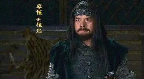 东汉末年这个人一个建议,开启了三国历史!古代和现代人对于他的评价很不同