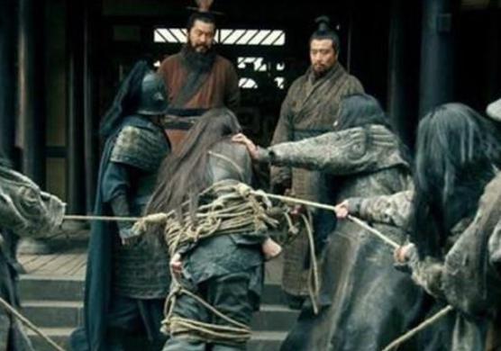 揭秘：曹操为何要把吕布勒死后在斩首呢