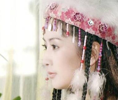 她被称为最美的香妃和卓·伊帕尔罕，却终躲不过红颜薄命！