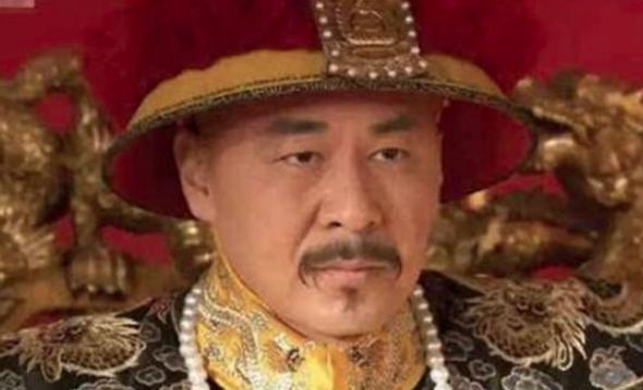 鳌拜敢造反,年羹尧手握重兵为何没造反