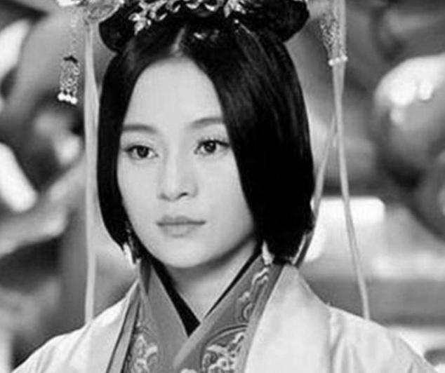 宠妃被太后照顾周全，太后一死，她就被后宫妃子害了