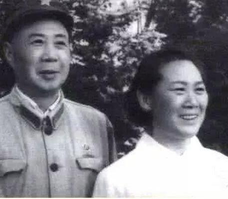 罗厚福是谁