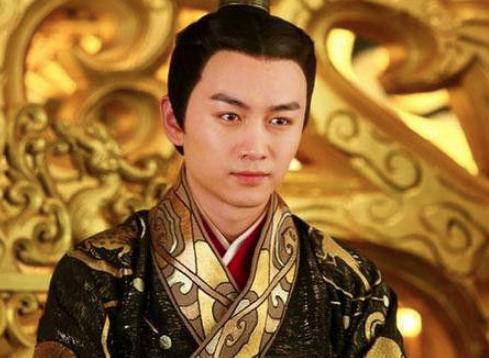 皇帝面对敌人忍辱负重,忍了五年才大仇得报