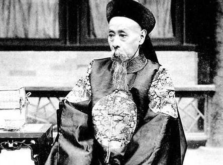 他是乾隆的曾孙 同时也是导致清朝灭亡的重要人物之一