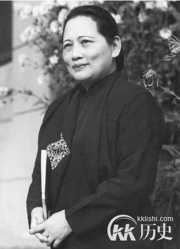 民国第一夫人:国母宋庆龄可能不姓“宋”