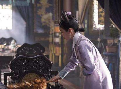 乾隆外巡去世了两个女子,一个是孝贤皇后还有一个是谁