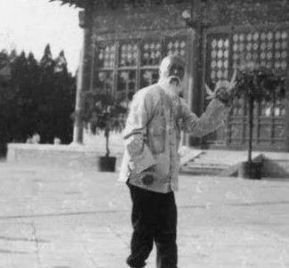 慈禧手下3大保镖老照片，第二位能躲子弹，第三位53岁打败霍元甲