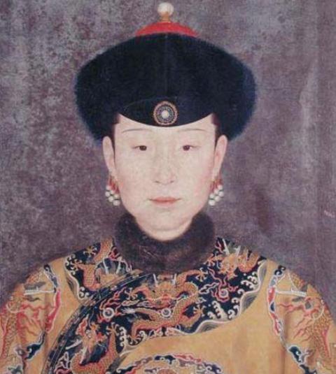 郎世宁画乾隆的12名妃子中，哪个最好看
