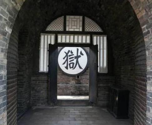 多尔衮有两次机会可以做皇帝,他为何放弃了