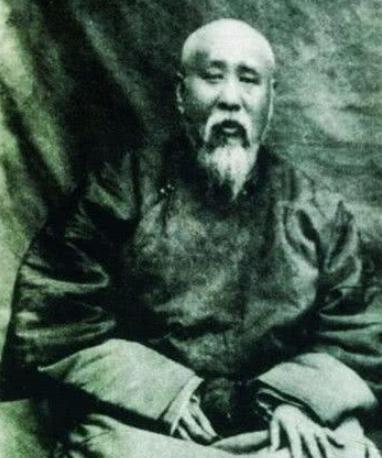 他主持财政6年,竟然挪用了军费7亿