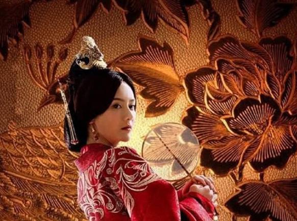 甄宓是绝色美女,品德贤良还不嫉妒,为何曹丕要把她残忍赐死?