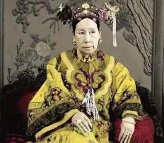 慈禧临终前留下三句遗嘱,有人大骂无耻!