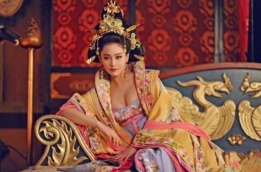 薛婕妤:曾是李治的老师受人尊敬,后出家拜唐僧为师