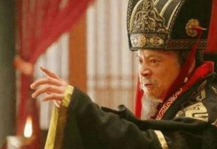 正是因为这四个人的存在 诸葛亮死后蜀国才能延续30年之久