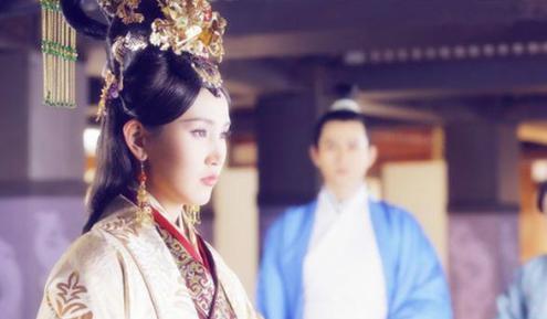 五胡乱华之后的东晋皇帝都短命了,一个女人三度垂帘辅佐帝王!