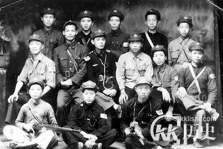 游击队智取“浙东马奇诺”烧碉堡逼伪军逃窜
