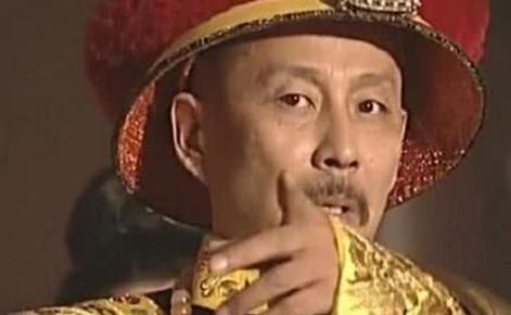 此人谋反本应诛九族，康熙知道他祖先姓氏后，却说杀不得