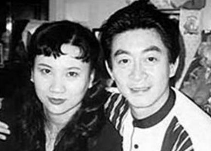 小六龄童为了不让六小龄童的生日在悲伤中度过 硬是强撑到第二天