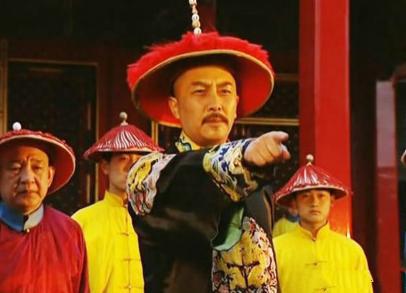 雍正帝登基之初皇位不稳,想出一妙计麻痹政敌,八阿哥被圈禁而死