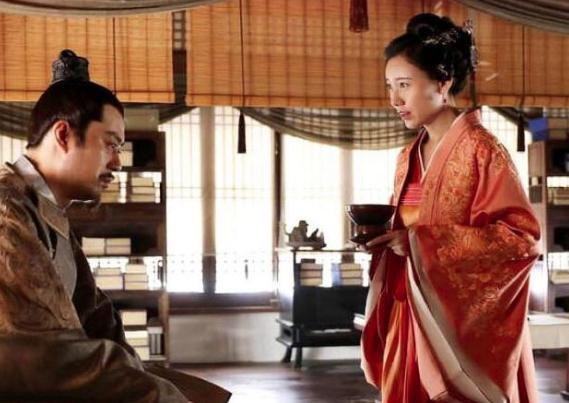 古代小妾地位低下,但有一优势让正方嫉妒