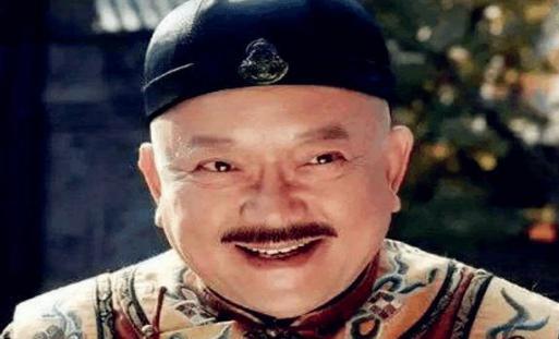 深受乾隆宠信的和珅和福康安,谁的权势更大