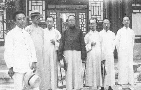 刘半农：中国新文化运动先驱，文学家、语言学家和教育家