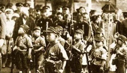 原子弹设计师参观广岛,日本安排两个核爆幸存者与他会面