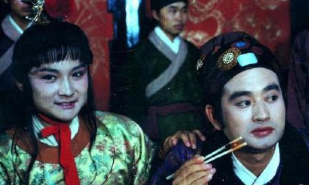 年少只道薛蟠坏，中年方知薛蟠真