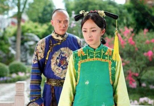 他是雍正的答应，敢用皇后封号，死后却未入皇陵