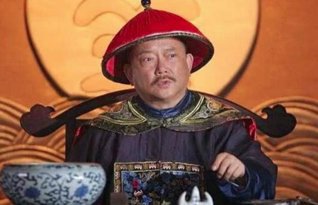 和珅找阿桂聊天,两年后和珅遗臭万年,阿桂名留青史