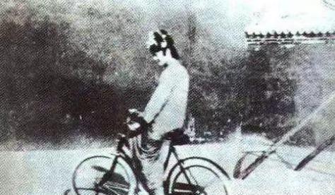 末代皇妃文绣提出离婚?“休了”末代皇帝溥仪?